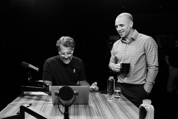 ANDY GALPIN_Ep945____Carausel_910x607-10