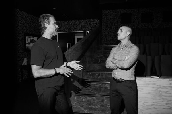 ANDY GALPIN_Ep945____Carausel_910x607-6