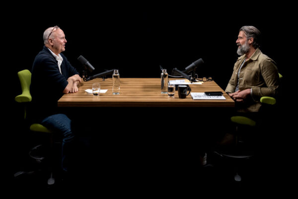 CHIP CONLEY_Ep905____Carousel_910x607-6