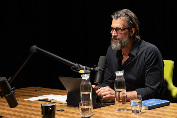 Dr Ellen Langer_Ep813____Carousel_910x607-8