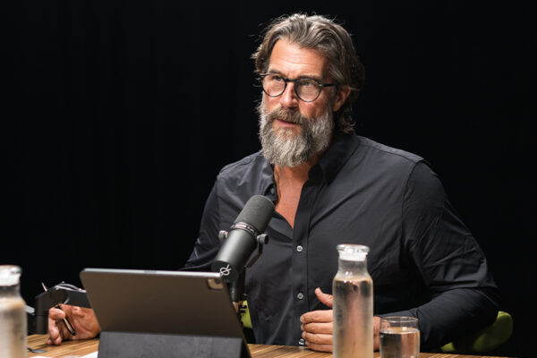 Dr. Alan Goldhamer_Ep839____Carousel_910x607-8