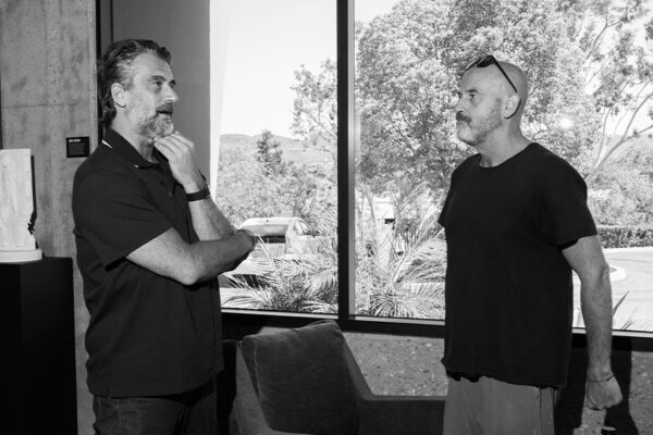 JAMES FREY_Ep930____Carousel_910x607-3