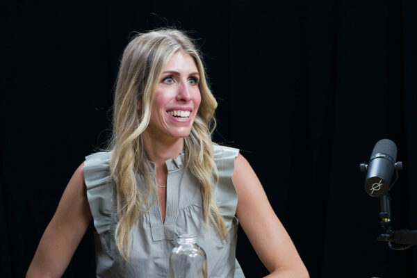 JESSICA KNURICK_Ep928____Carausel_910x607-4