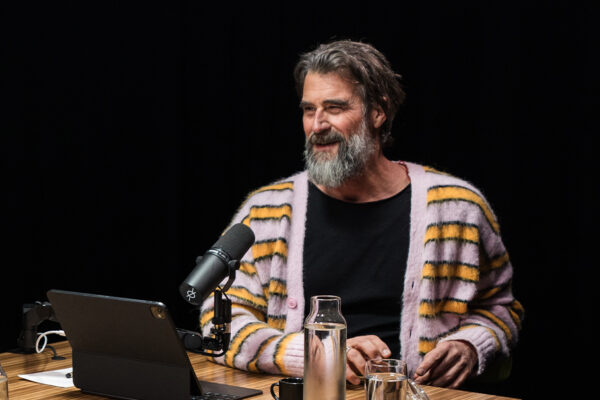 KY DICKENS_Ep906____Carausel_910x607_5