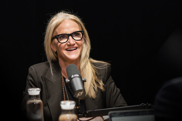 MEL ROBBINS_Ep901____Carausel_910x607_2