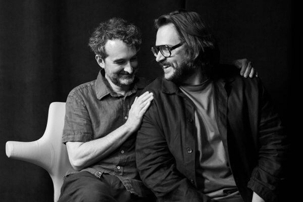 MICHAEL STRASSNER & JAY DUPLASS_Ep933____Carousel_910x607-11