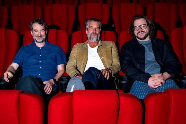 MICHAEL STRASSNER & JAY DUPLASS_Ep933____Carousel_910x607-2