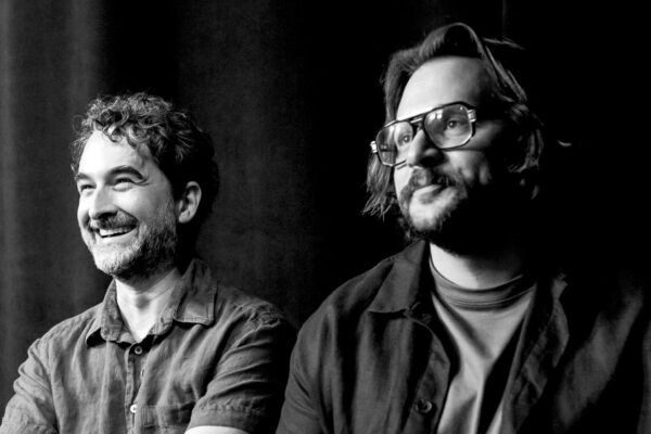 MICHAEL STRASSNER & JAY DUPLASS_Ep933____Carousel_910x607-3