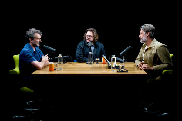 MICHAEL STRASSNER & JAY DUPLASS_Ep933____Carousel_910x607-5