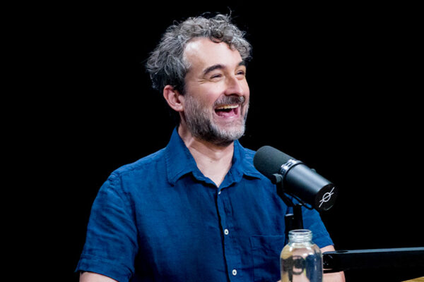 MICHAEL STRASSNER & JAY DUPLASS_Ep933____Carousel_910x607-8