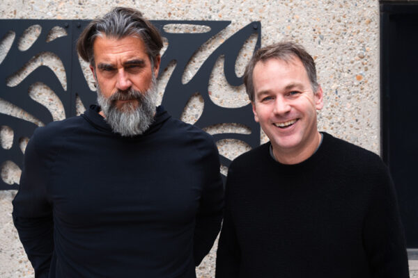 MIKE BIRBIGLIA_Ep912____Carousel_910x607-3