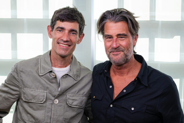 NICK THOMPSON_Ep943____Carousel_910x607-2