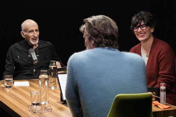 PHIL STUTZ X ELISE LOEHNEN_Ep899____Carausel_910x607-7