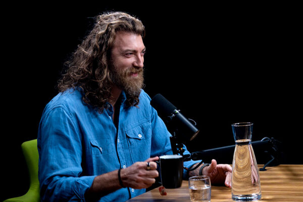 RHETT & LINK_Ep934____Carousel_910x607-6