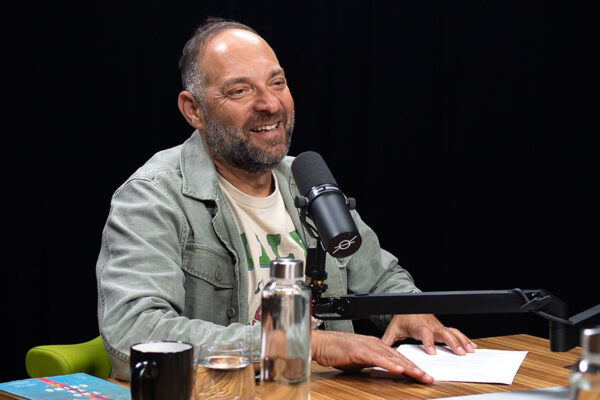 RollOn_Ep899____Carousel_910x607-14