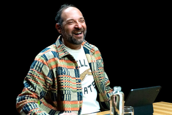 RollOn_Ep953____Carousel_910x607-6