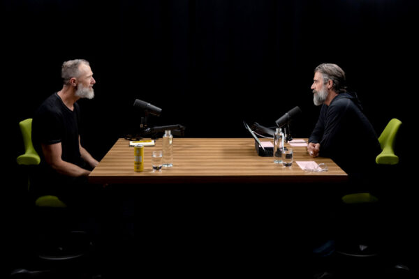 STUART MCMILLAN_Ep910____Carousel_910x607-5