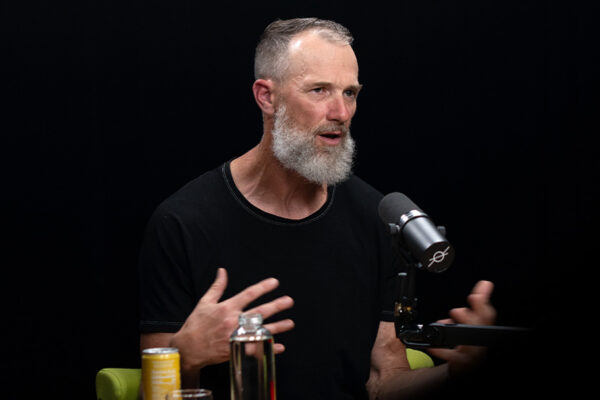 STUART MCMILLAN_Ep910____Carousel_910x607-8