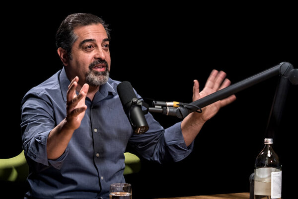 THE HUMAN BRAIN_Ep932____Carousel_910x607-3