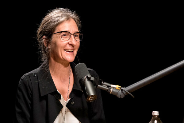 THE HUMAN BRAIN_Ep932____Carousel_910x607-4