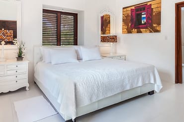 Ultra-luxury beachfront home for sale, Little Harbour, Anguilla - bedroom