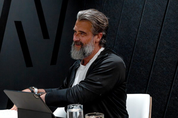 Will Ahmed_Ep922____Carousel_910x607-9